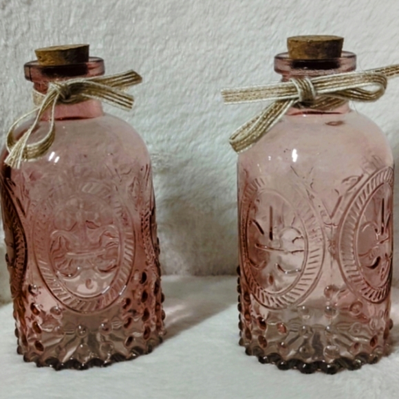 Other - Pink designer decor pieces!!